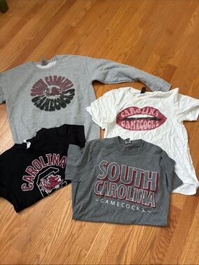 South Carolina Gamecocks Lot of 3 t-shirts and one sweatshirt size small